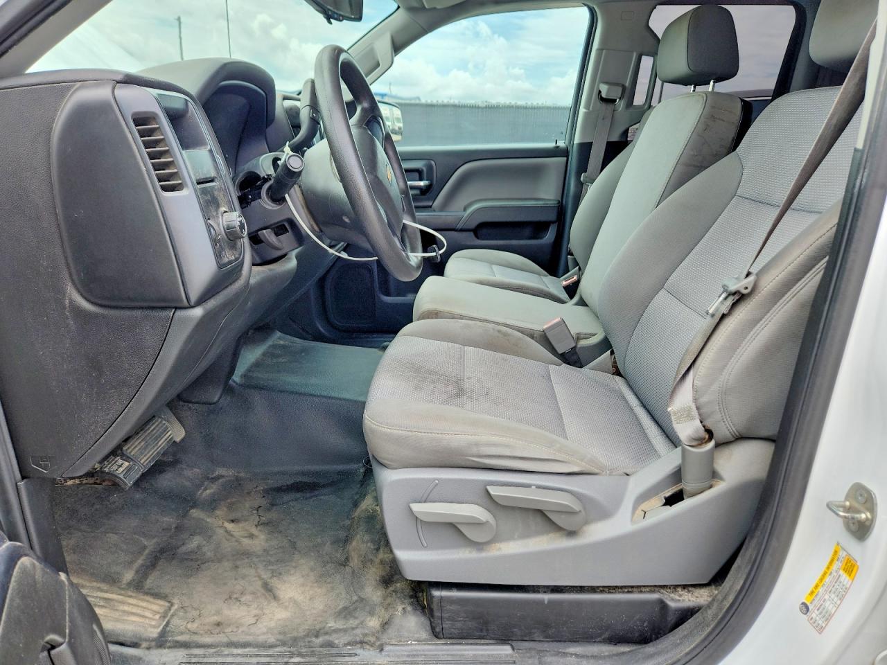 2014 Chevrolet Silverado C1500 White vin: 1GCRCPEH3EZ222945