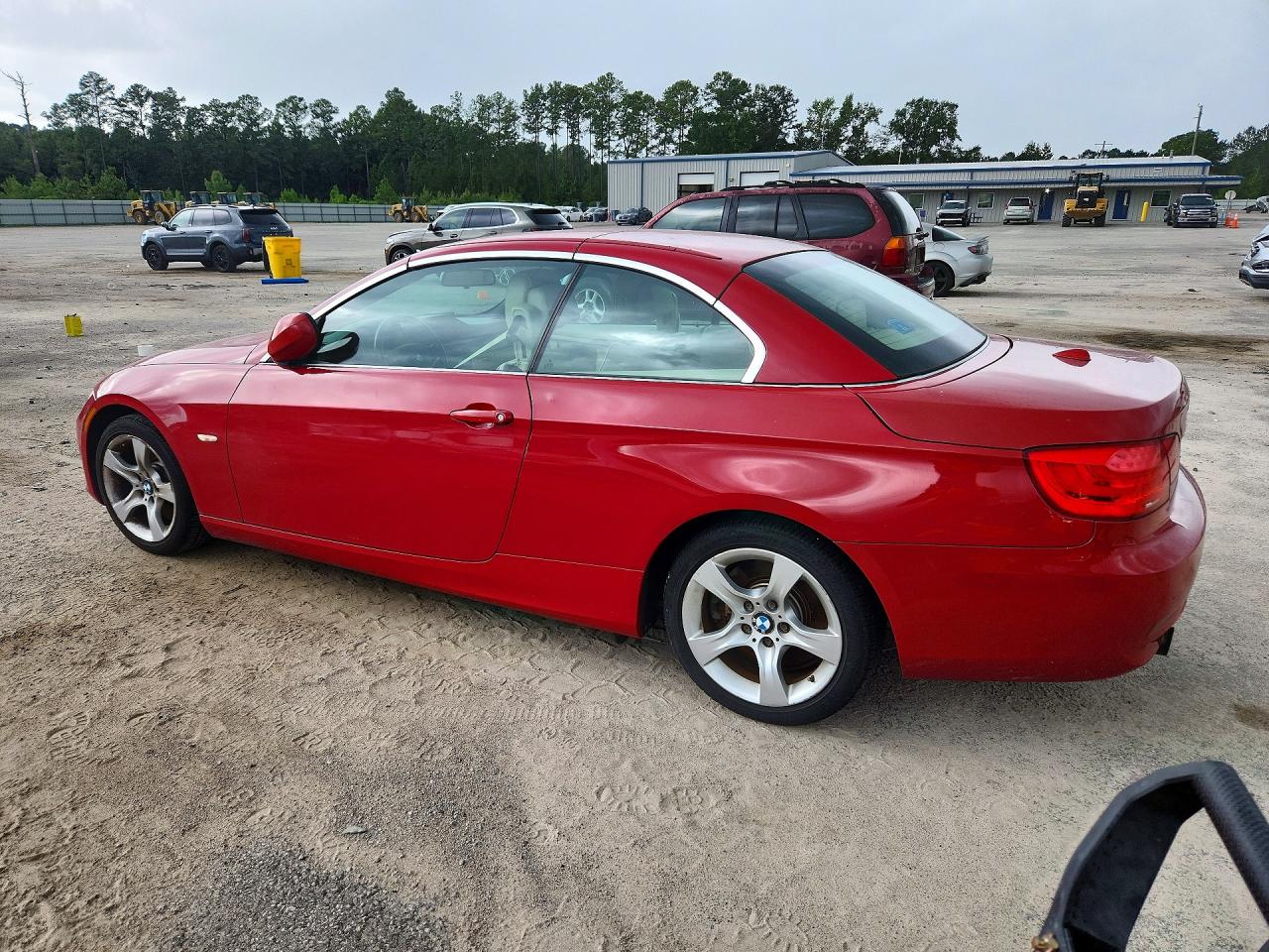 2011 Bmw 335 I Red vin: WBADX7C50BE242061