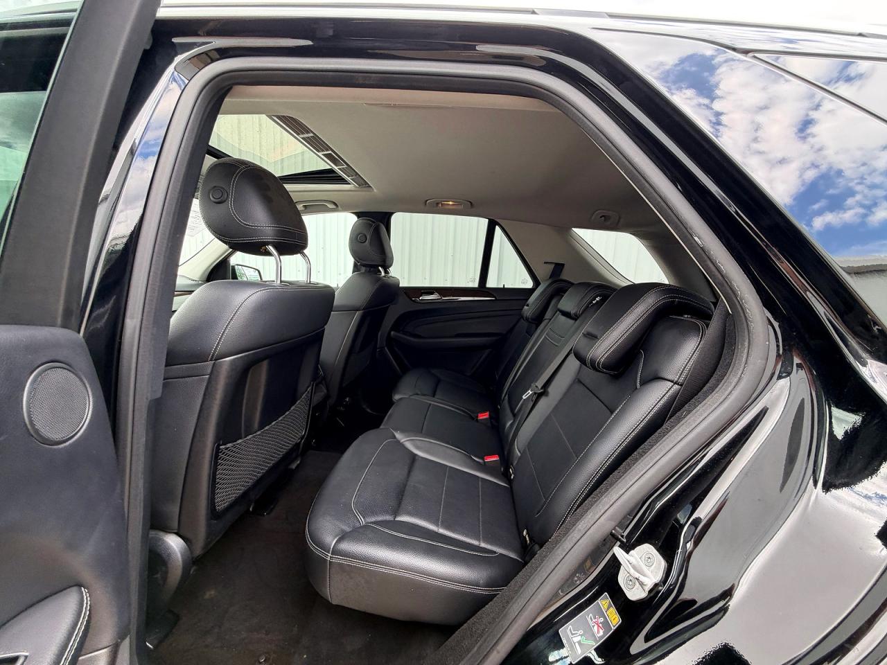 2015 Mercedes-benz Ml 350 4matic Черный vin: 4JGDA5HB7FA582131