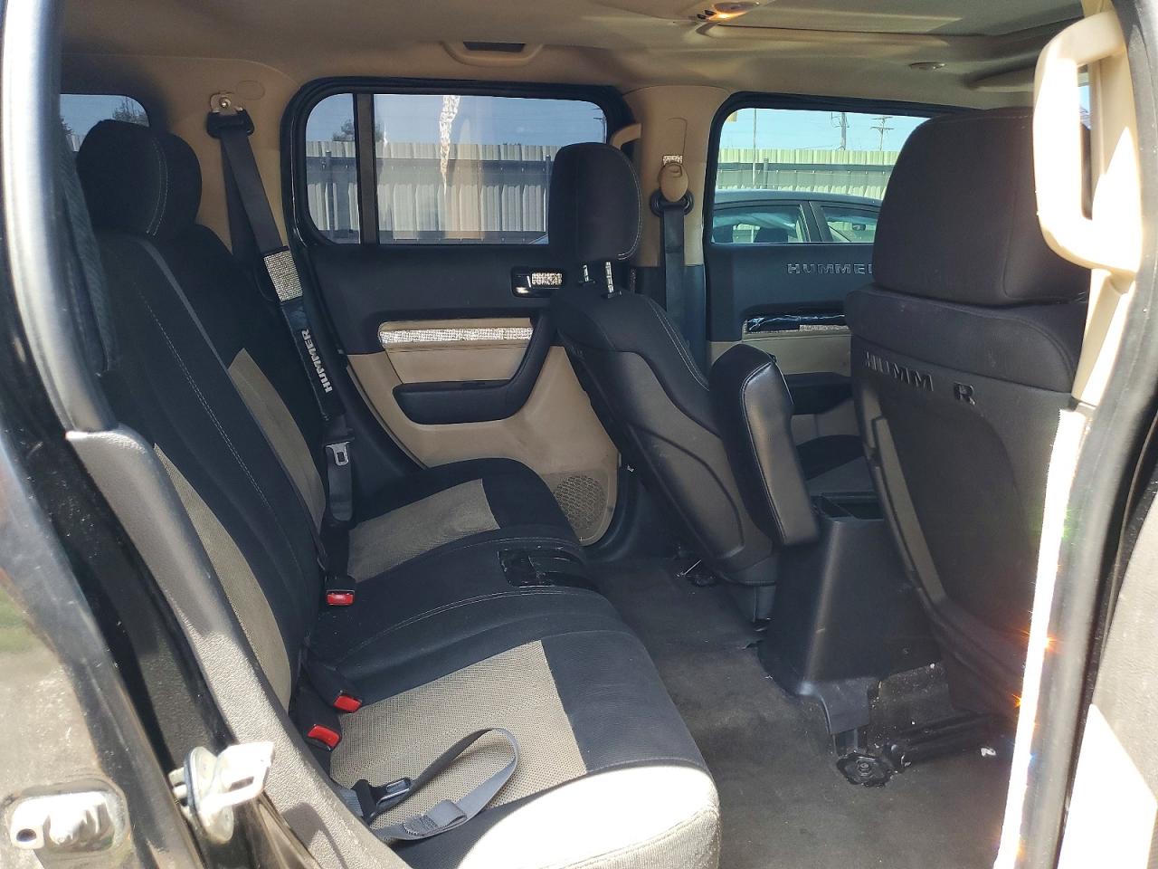 2009 Hummer H3 Черный vin: 5GTEN13E798104495