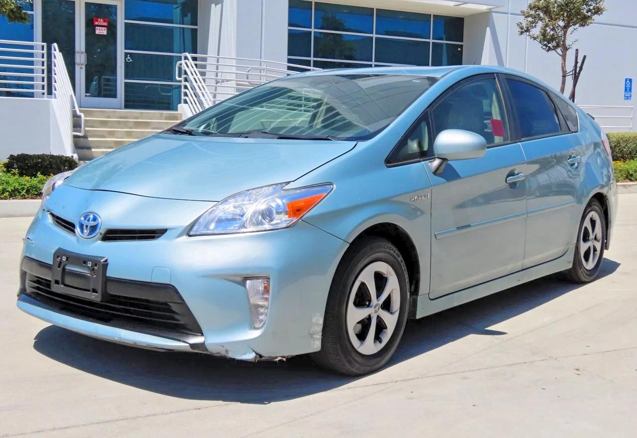 2014 Toyota Prius Two Blue vin: JTDKN3DU1E1829038