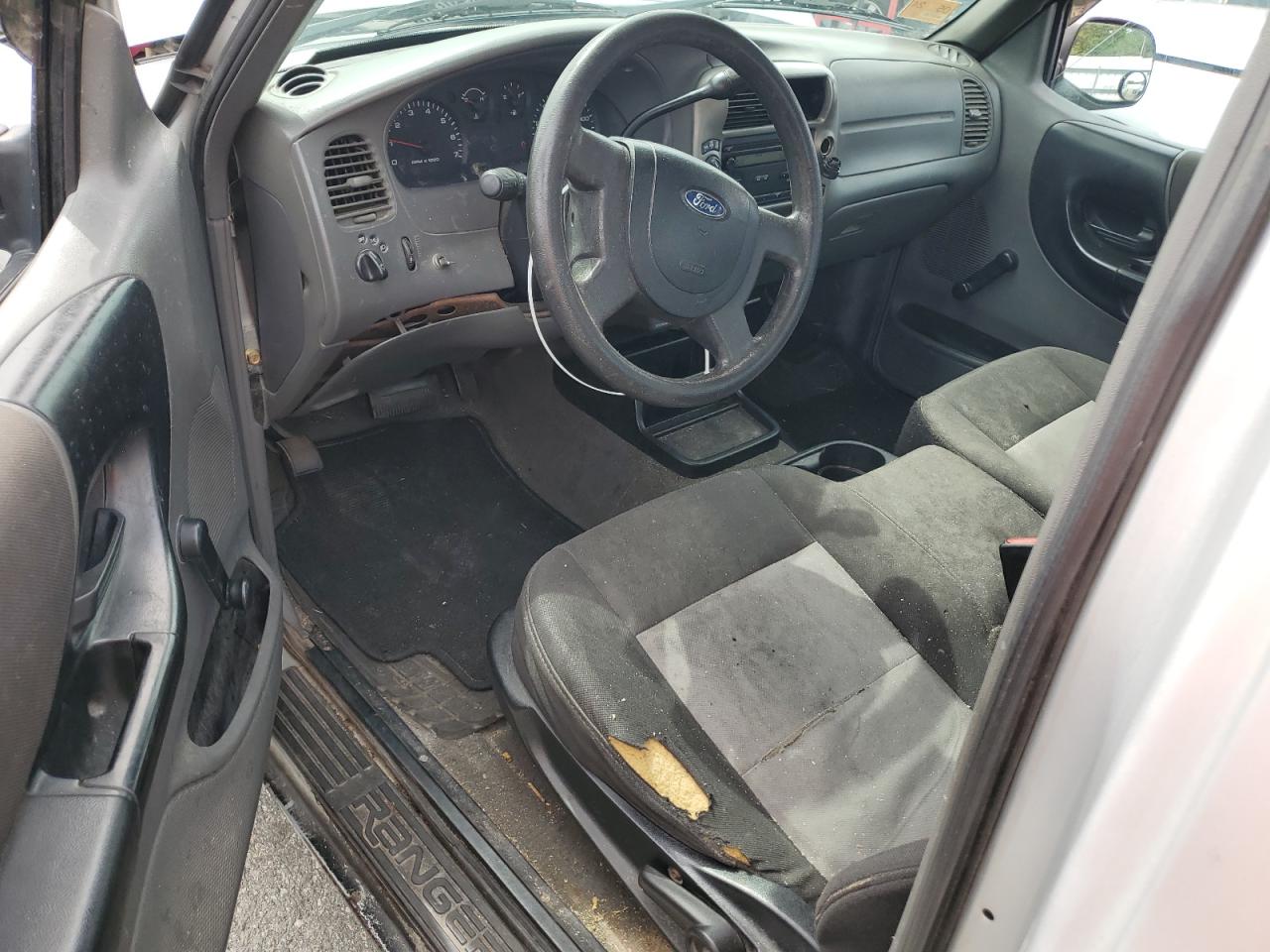 2005 Ford Ranger Super Cab Silver vin: 1FTZR15E15PA91205