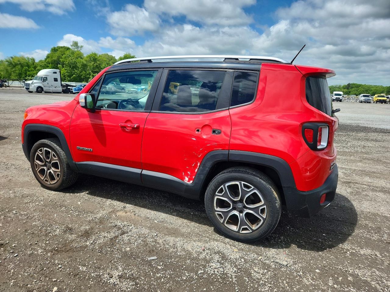 2015 Jeep Renegade Limited Красный vin: ZACCJBDT9FPB39928