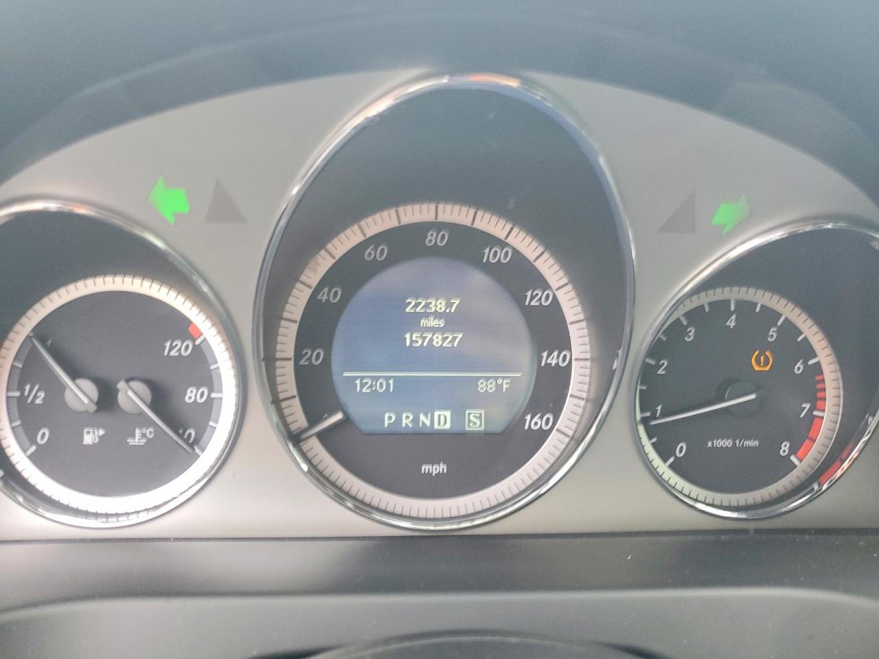 2009 Mercedes-benz C 300 4matic Silver vin: WDDGF81X89F218968