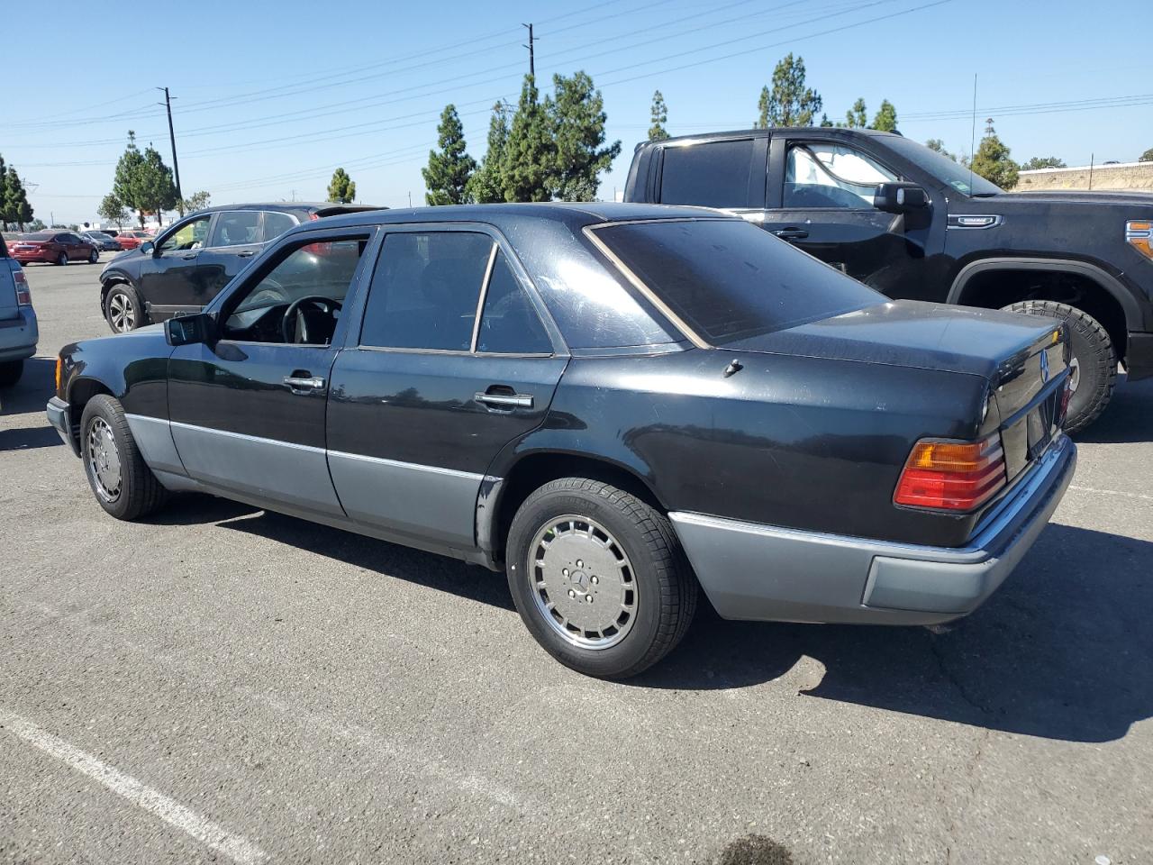 1991 Mercedes-benz 300 E Black vin: WDBEA30D6MB375472