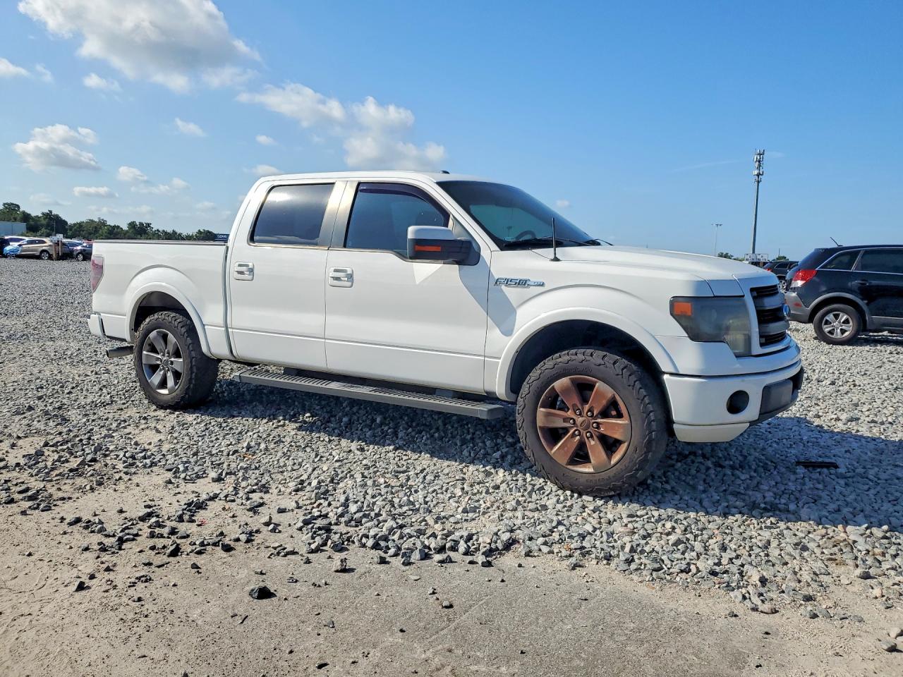 2013 Ford F150 Supercrew Белый vin: 1FTFW1CF9DKF29360