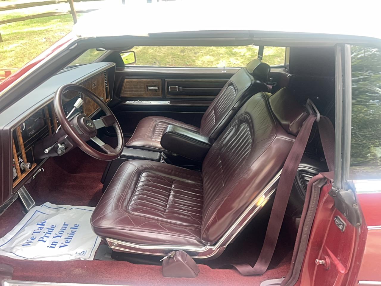 1985 Buick Riviera Maroon vin: 1G4EZ67Y5FE447506