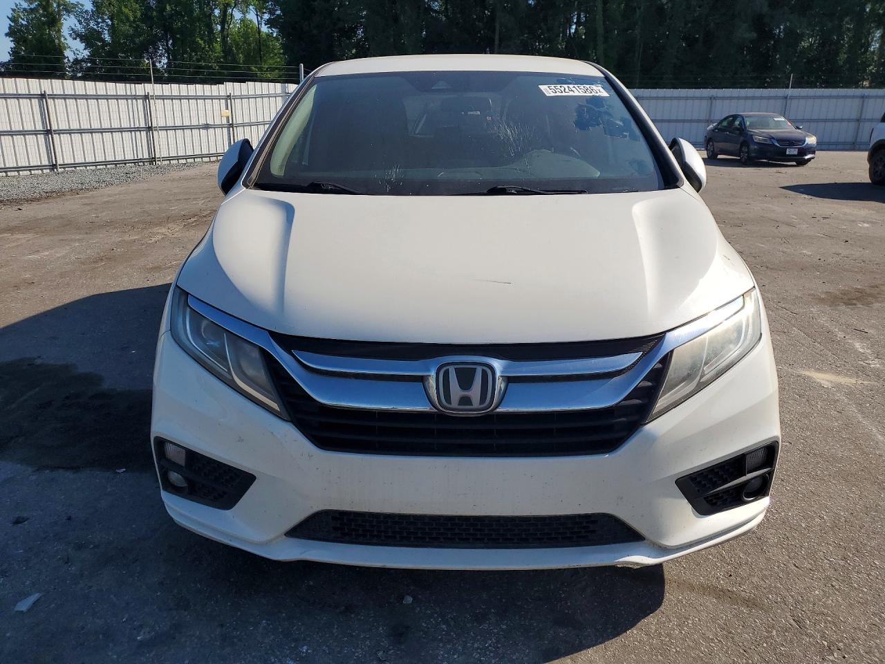 2018 Honda Odyssey Ex White vin: 5FNRL6H54JB065731