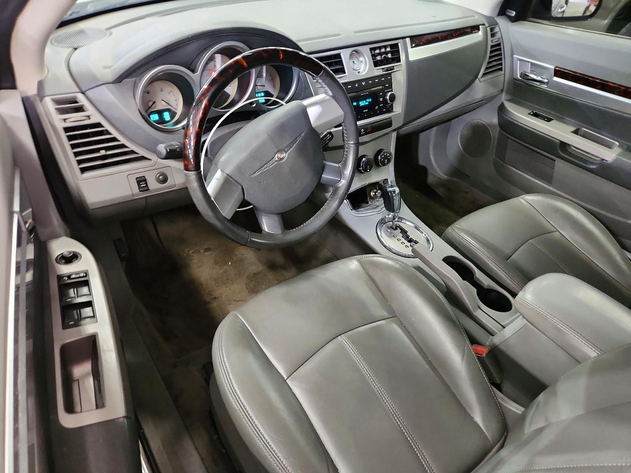 2008 Chrysler Sebring Limited Silver vin: 1C3LC65M18N264222