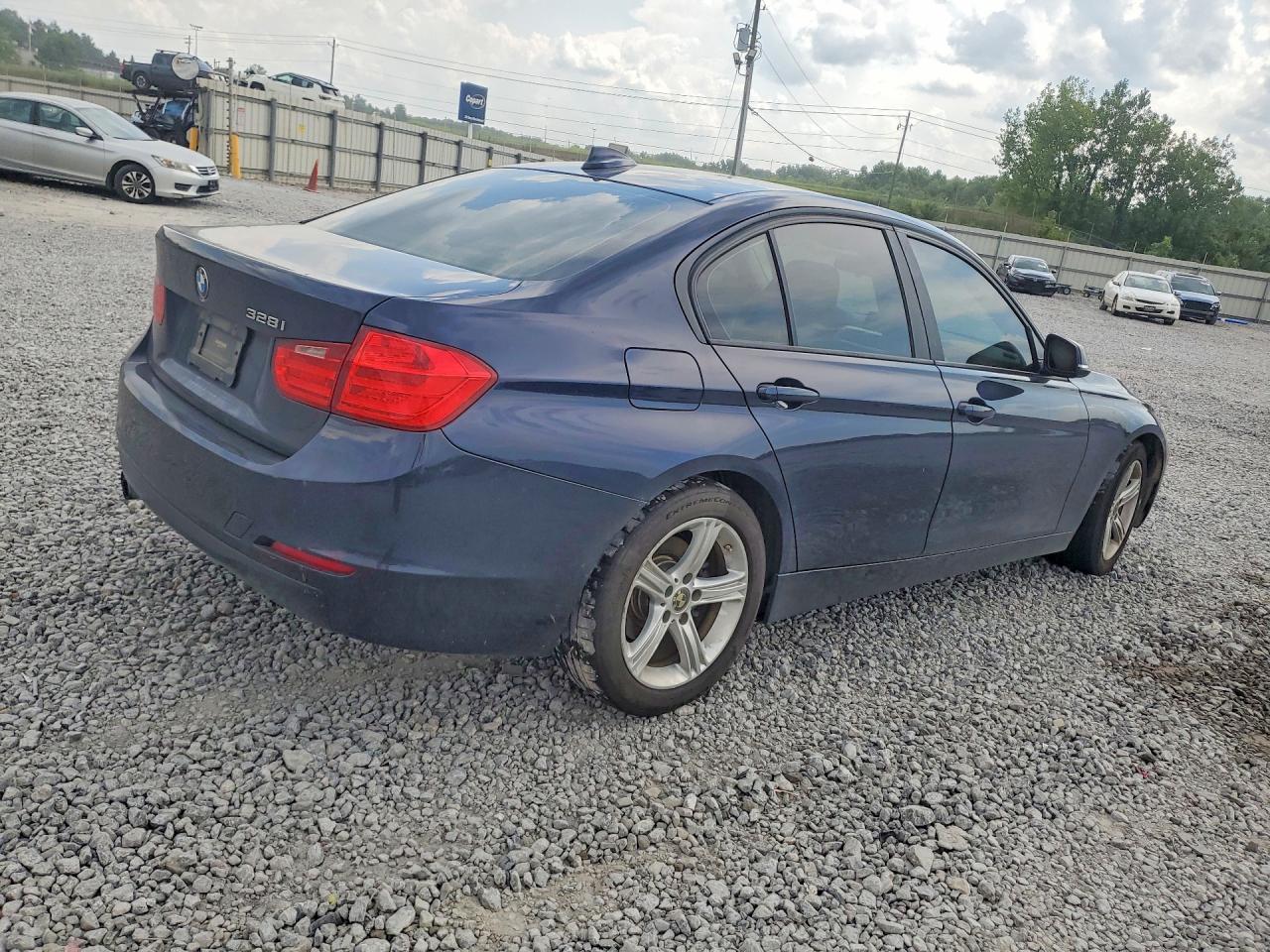 2013 Bmw 328 I Blue vin: WBA3A5C53DF355677