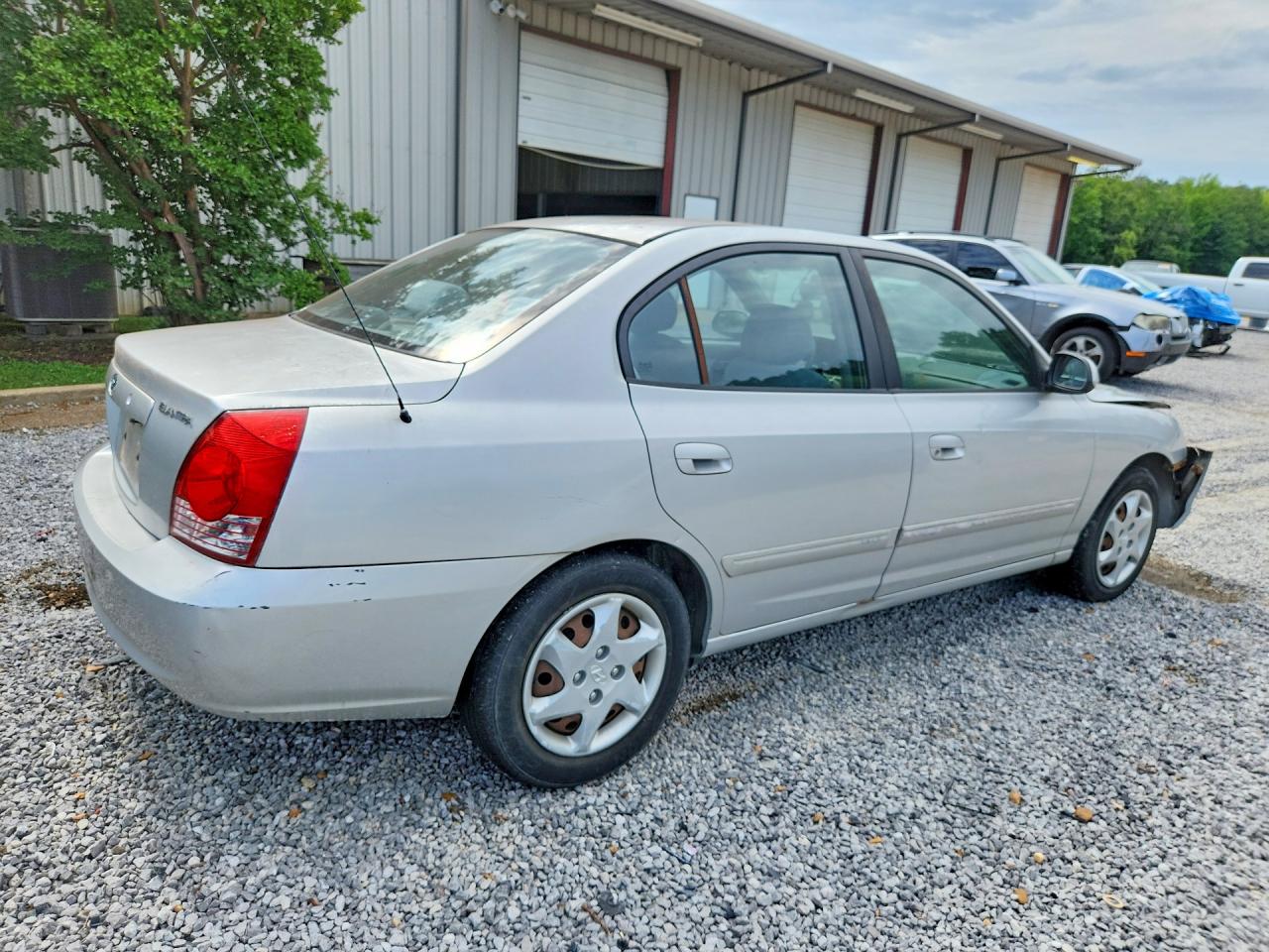 2004 Hyundai Elantra Gls Серебряный vin: KMHDN46D94U863894