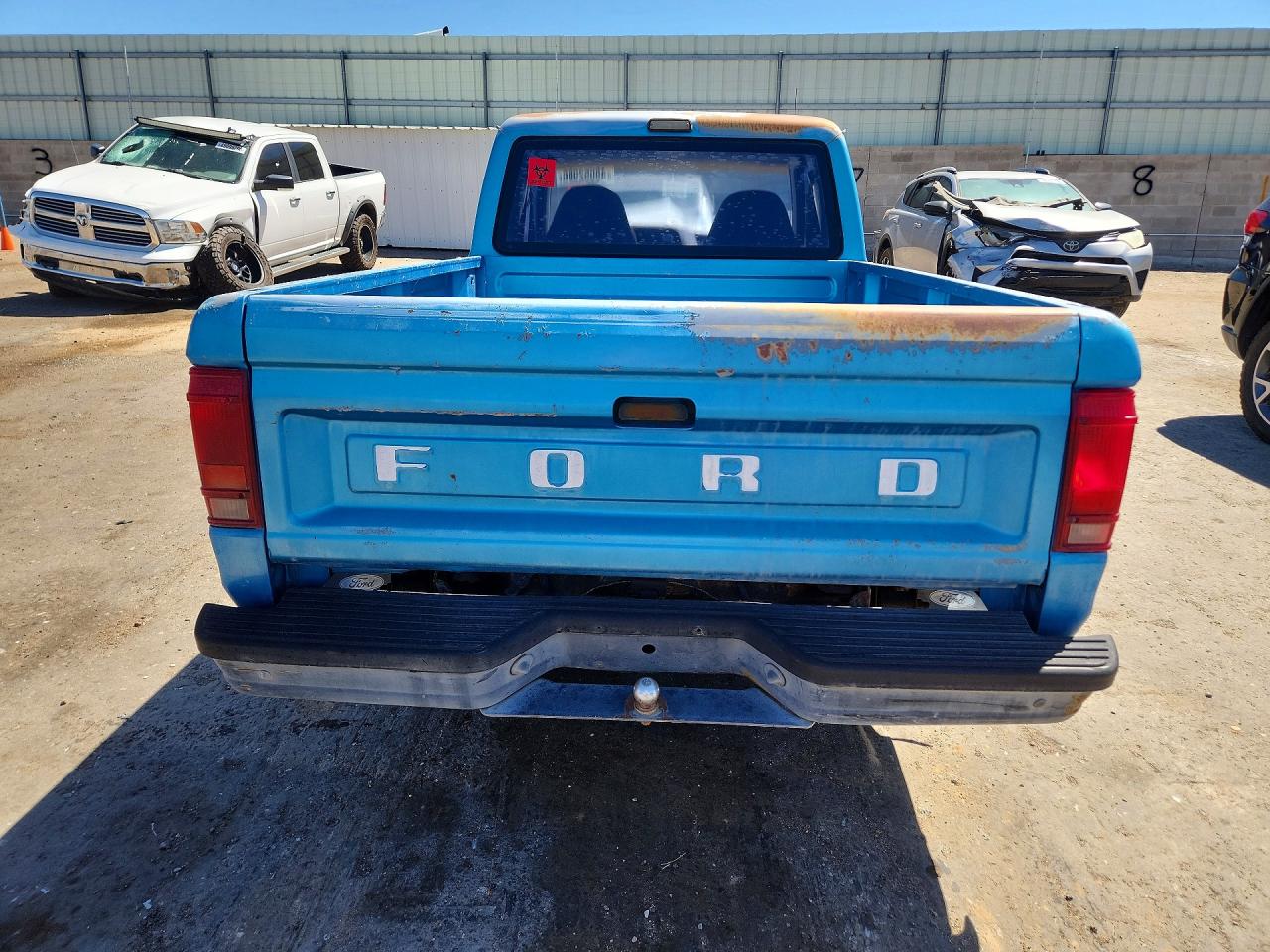 1992 Ford Ranger Blue vin: 1FTCR14U0NPA30572