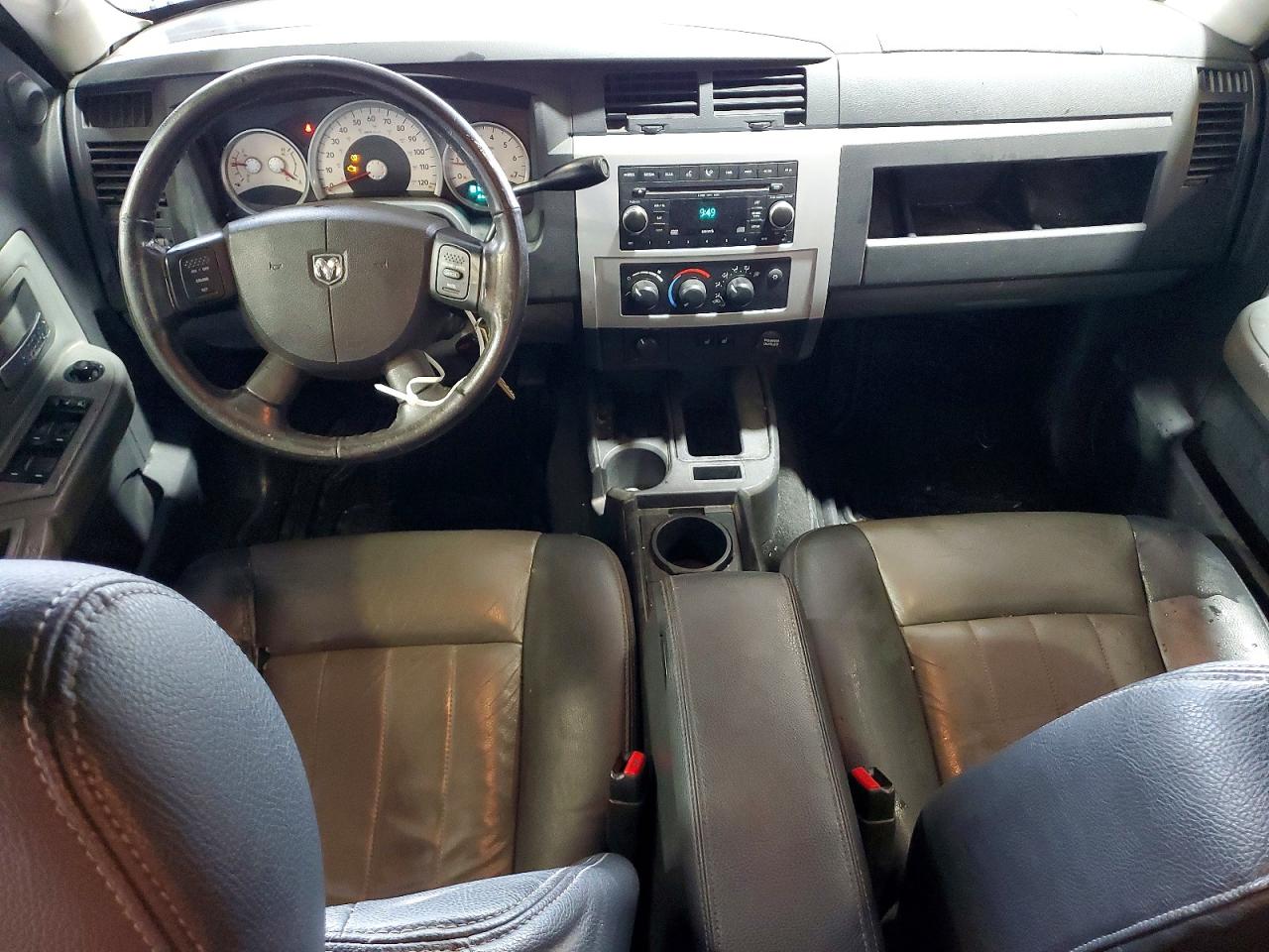 2008 Dodge Dakota Quad Laramie Серебряный vin: 1D7HW58N28S633345
