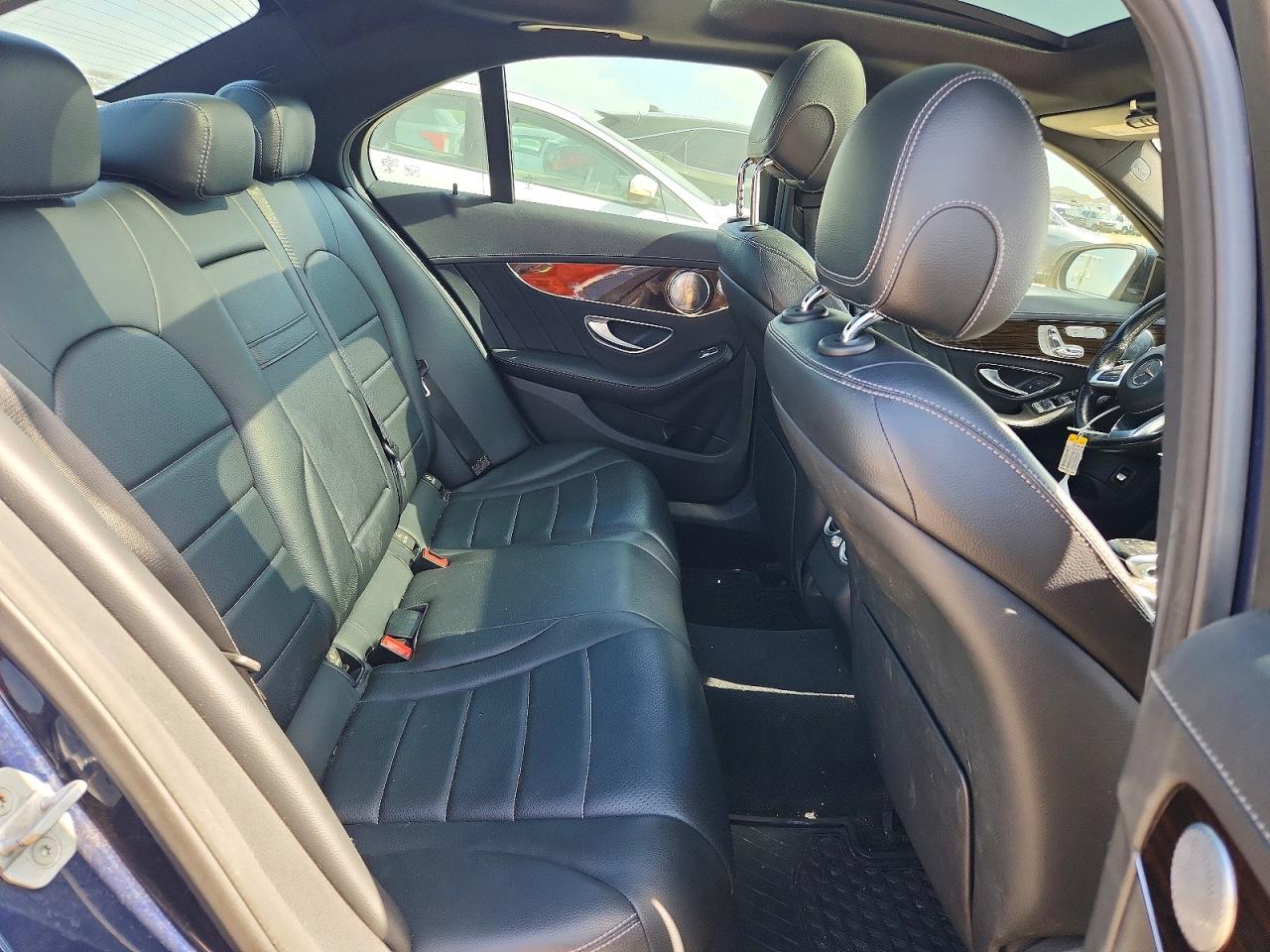 2015 Mercedes-benz C 400 4matic Синий vin: 55SWF6GB9FU009291