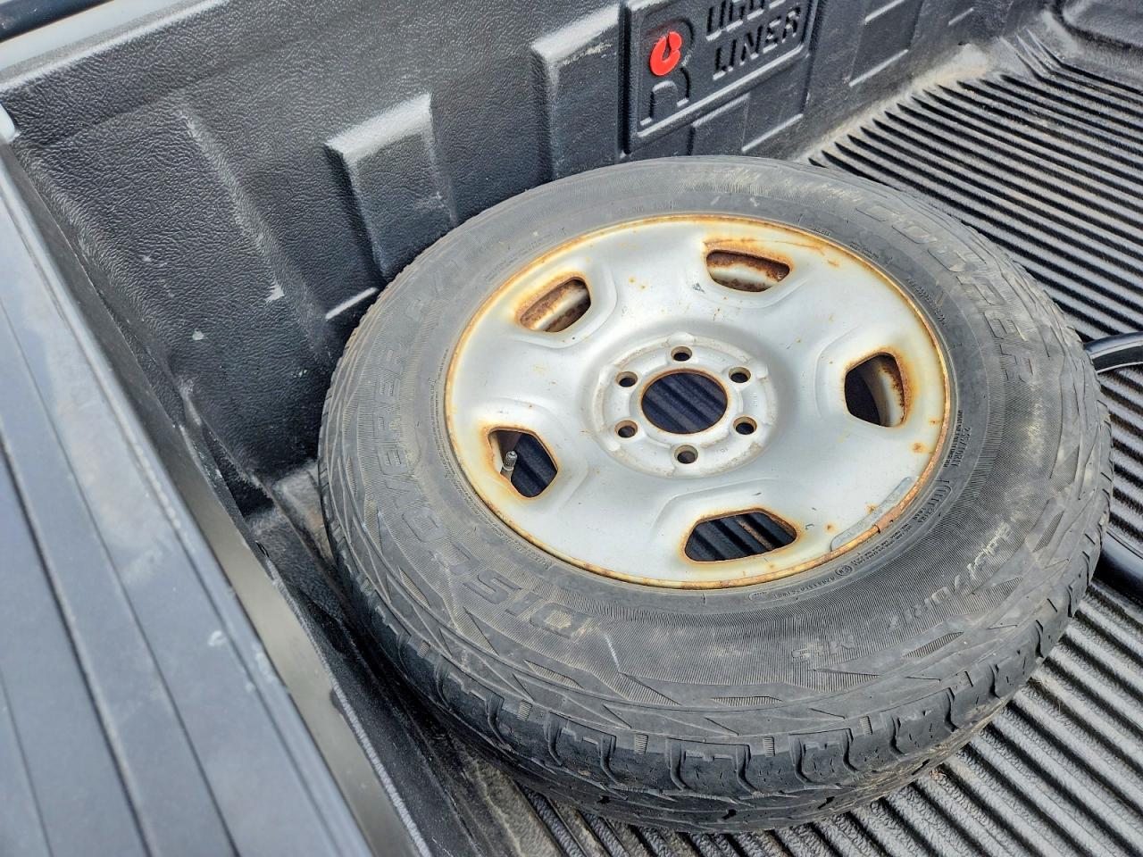 2009 Ford F150 Silver vin: 1FTRF12W09KC35884