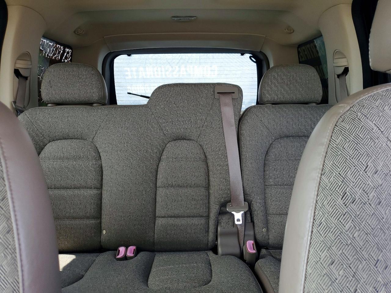 2005 Ford Explorer Xls Black vin: 1FMZU62K15UA34277