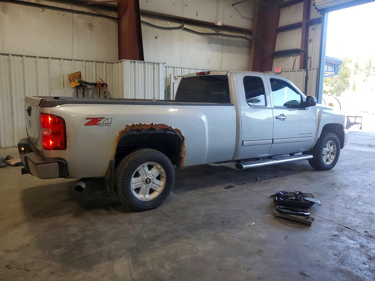 2013 Chevrolet Silverado K1500 Ltz Silver vin: 1GCRKTE04DZ346615