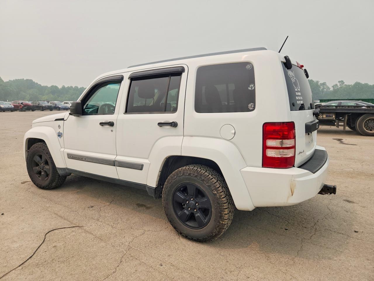 2012 Jeep Liberty Sport White vin: 1C4PJMAK0CW125911