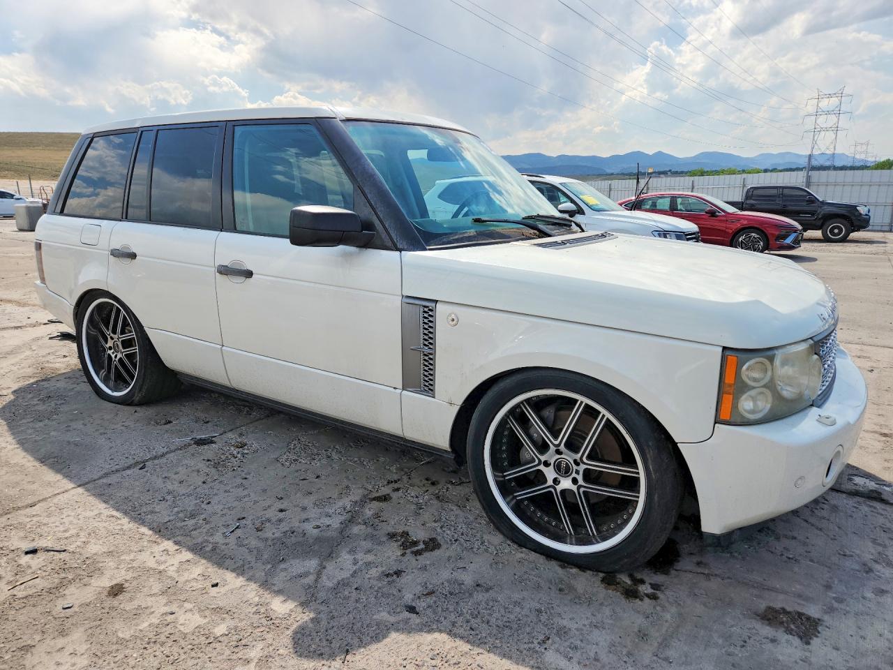 2009 Land Rover Range Rover Supercharged White vin: SALMF13469A304762