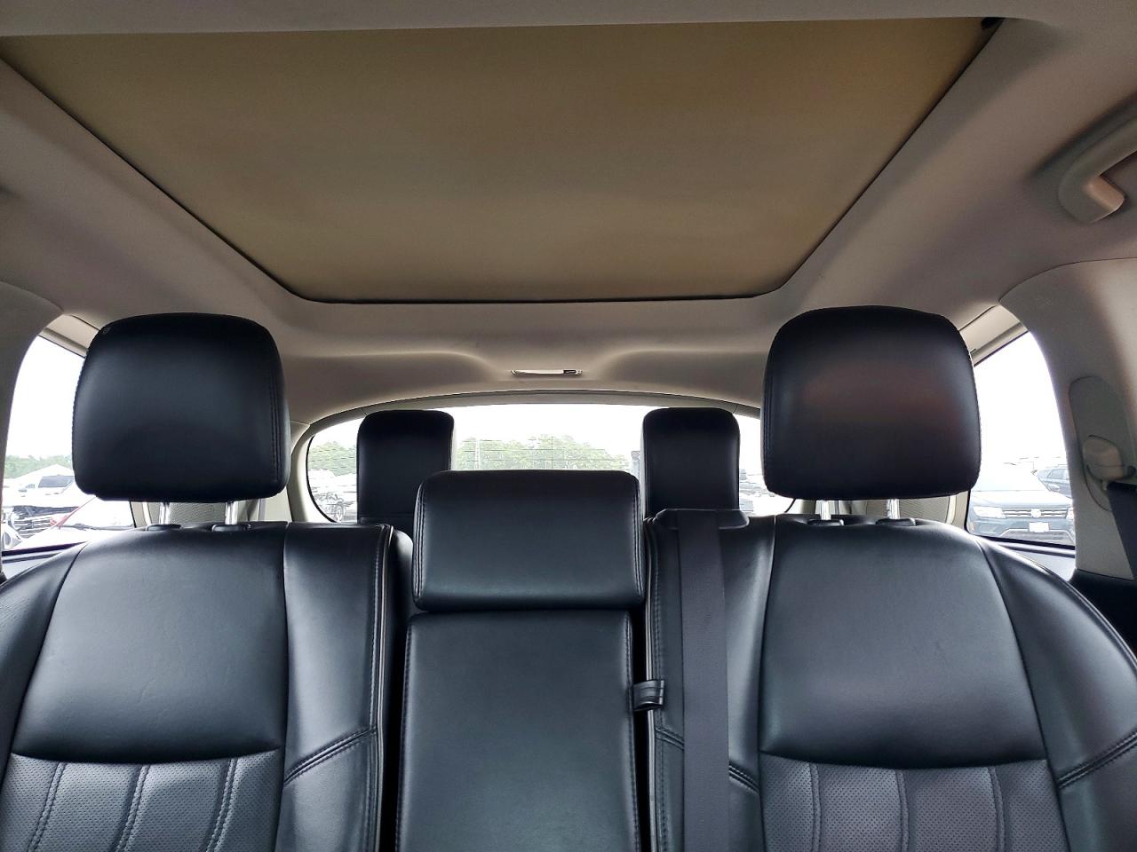 2013 Infiniti Jx35 Base Silver vin: 5N1AL0MN2DC333768