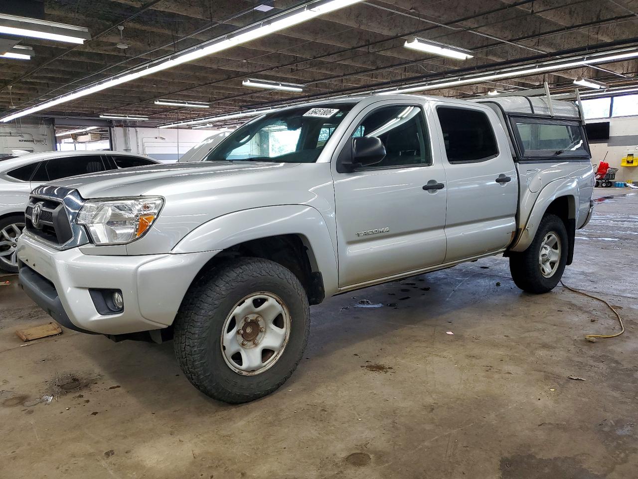 2013 Toyota Tacoma Double Cab Prerunner Silver vin: 3TMJU4GN6DM146570