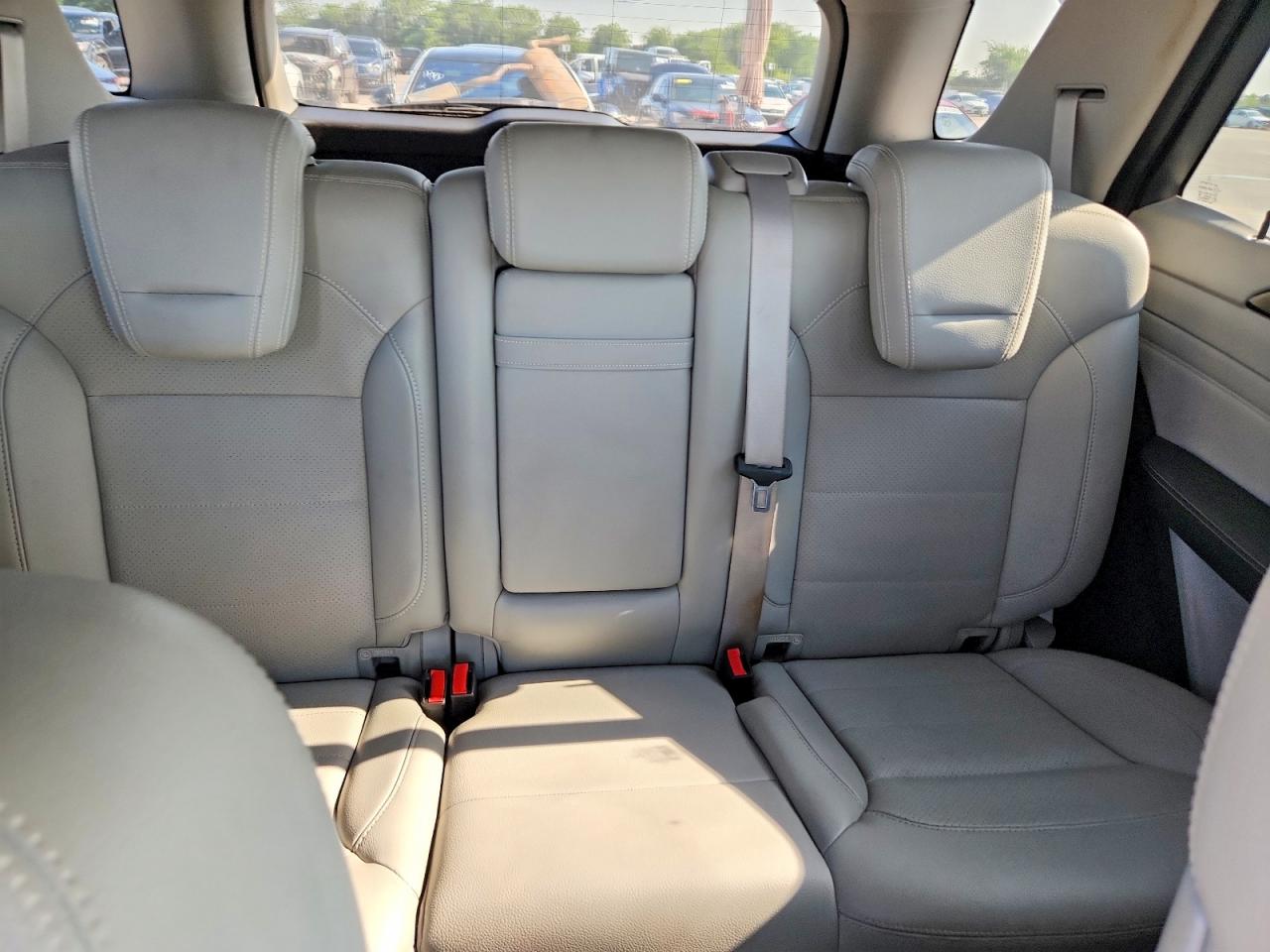 2014 Mercedes-benz Ml 350 Silver vin: 4JGDA5JB2EA271201