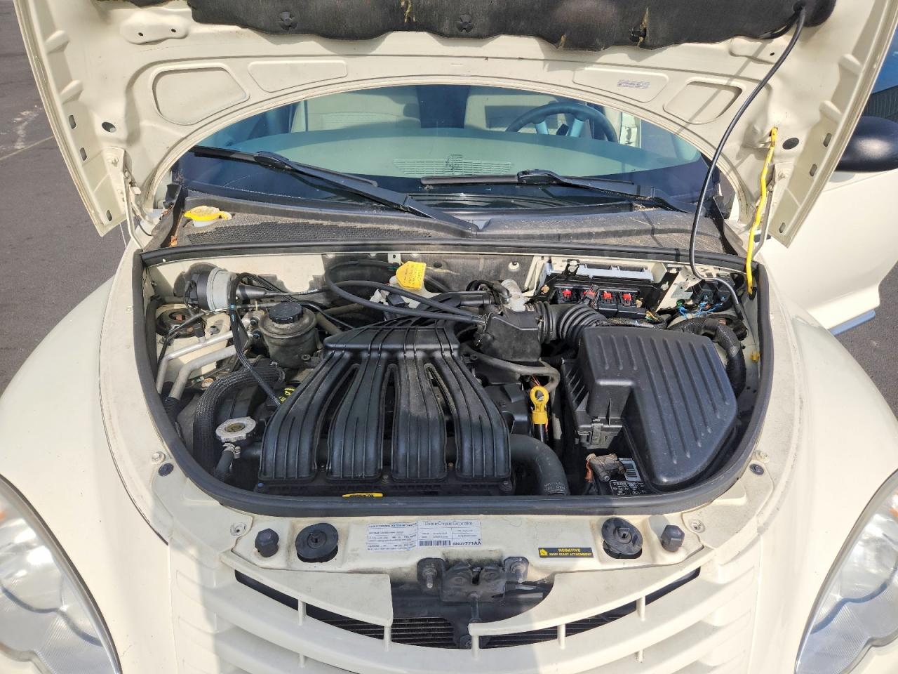 2008 Chrysler Pt Cruiser Touring Cream vin: 3A8FY58B88T156557