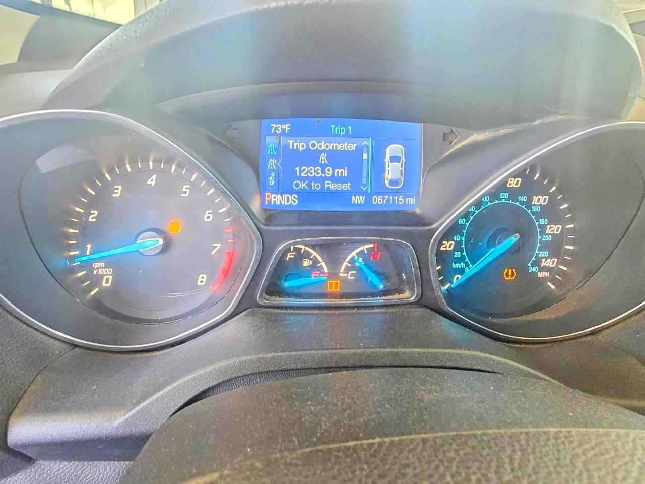 2014 Ford Escape Se White vin: 1FMCU9GX9EUA83206