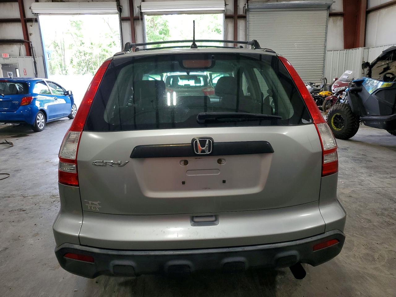 2008 Honda Cr-v Lx Silver vin: JHLRE38318C031277