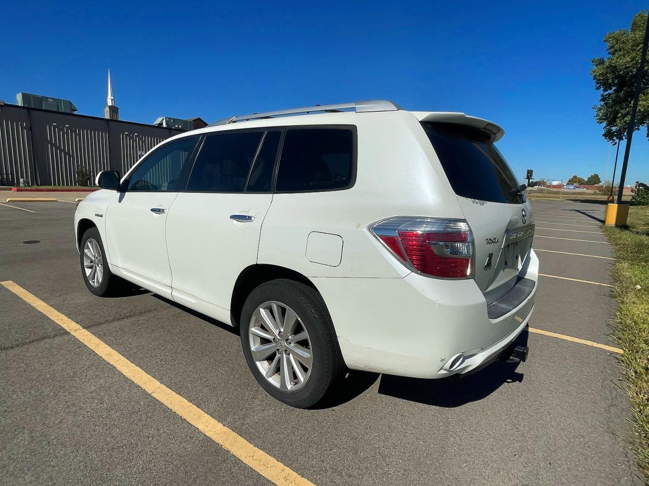 2008 Toyota Highlander Hybrid Limited White vin: JTEEW44A982015039
