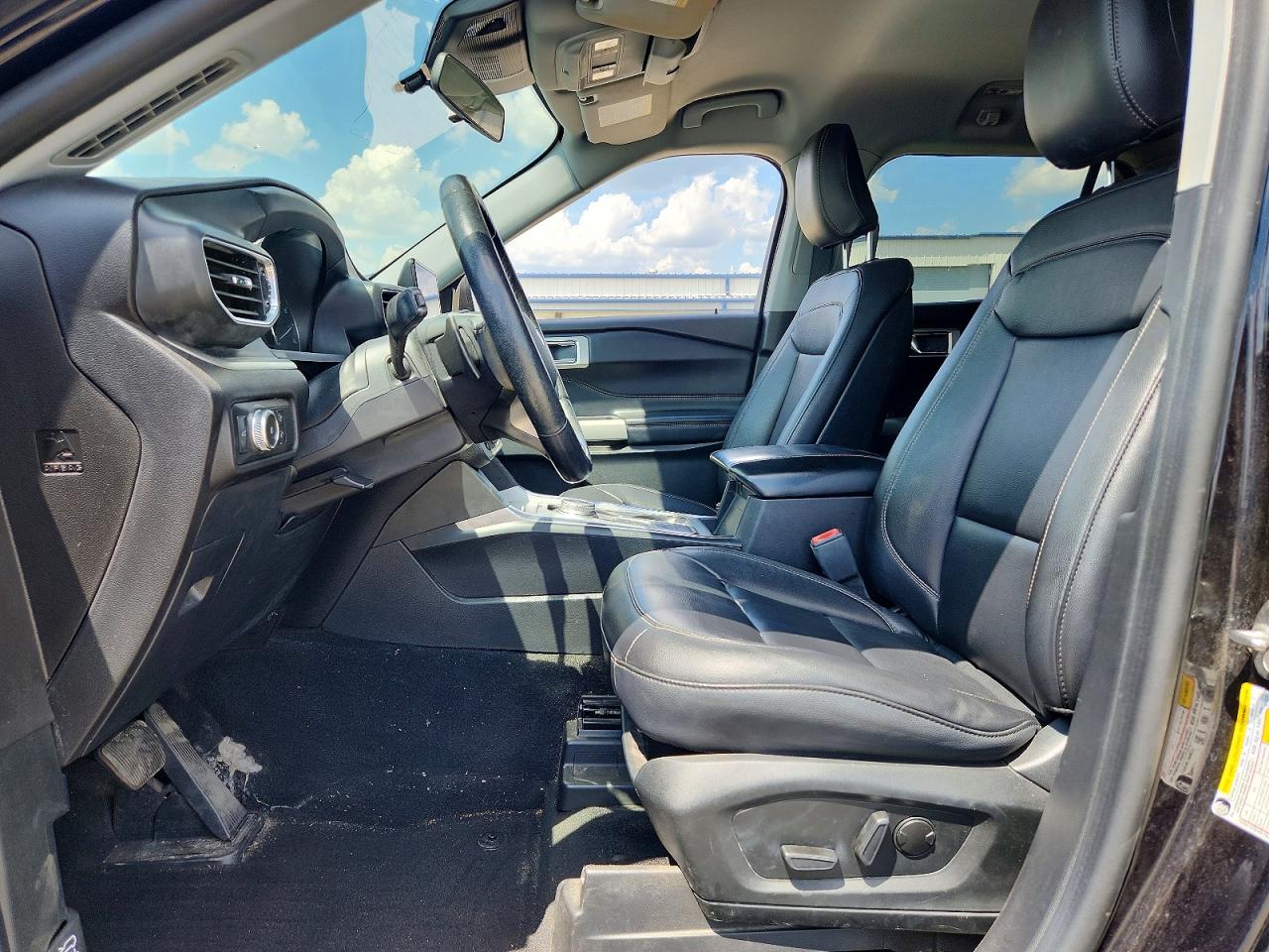 2020 Ford Explorer Xlt Black vin: 1FMSK7DH0LGD13620