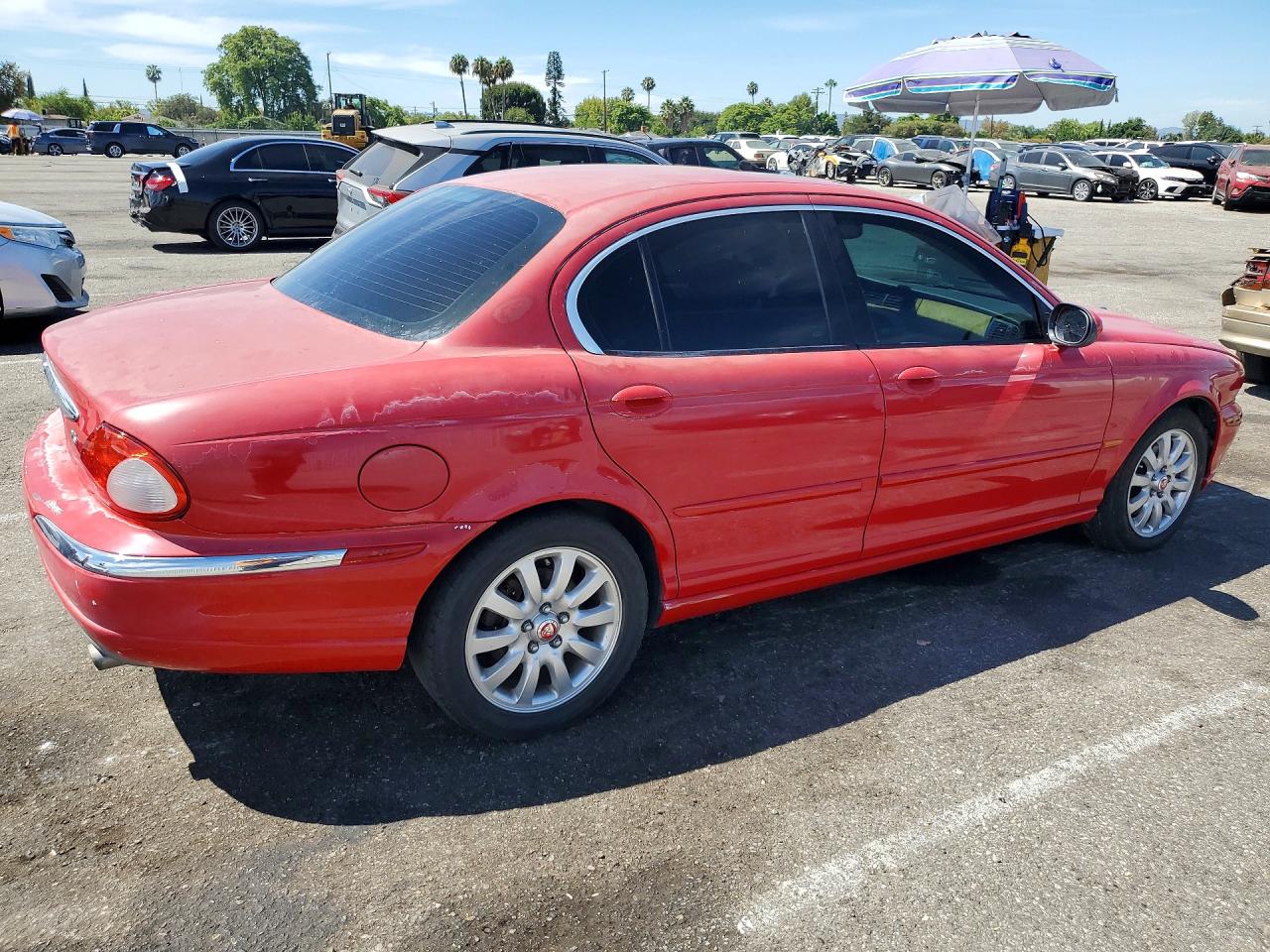 2003 Jaguar X-type 2.5 Red vin: SAJEA51D33XC86945