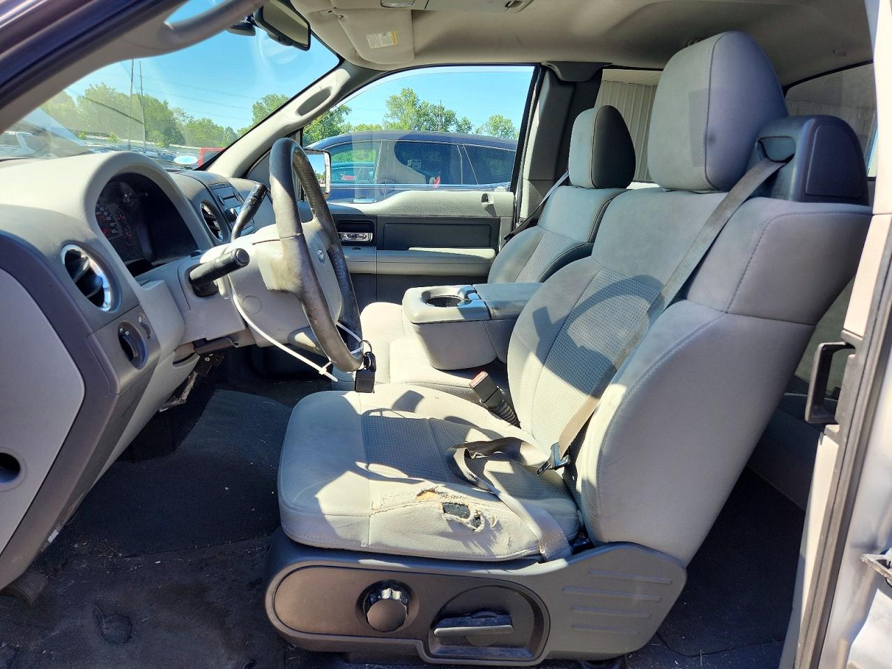2007 Ford F150 Silver vin: 1FTPX14V17FB17678