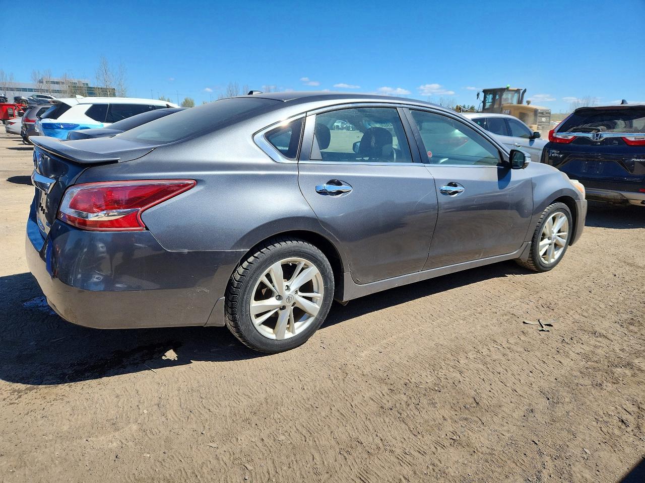 2015 Nissan Altima 2.5 Silver vin: 1N4AL3AP7FN386152