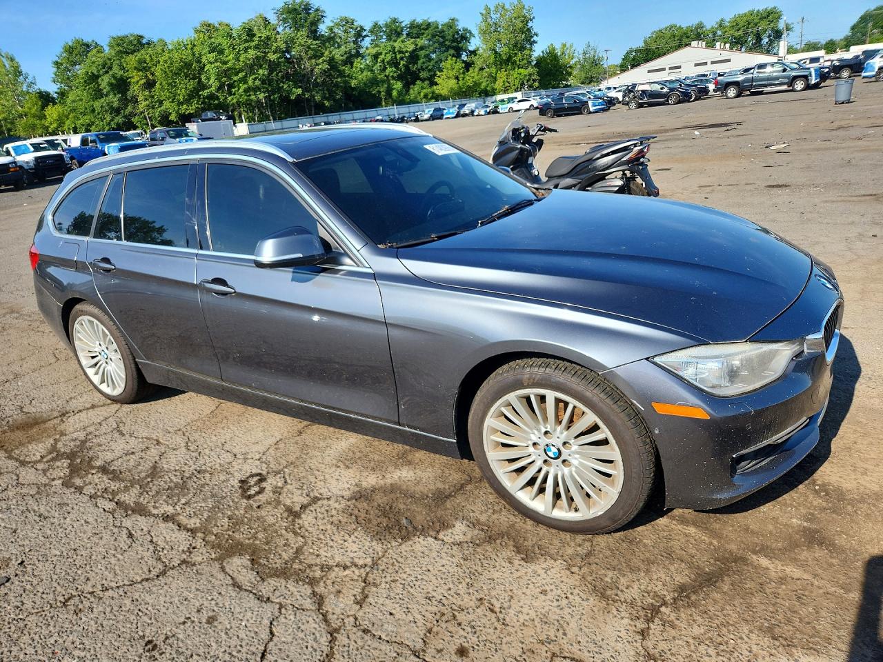 2014 Bmw 328 Xi Gray vin: WBA3G7C58EK296256