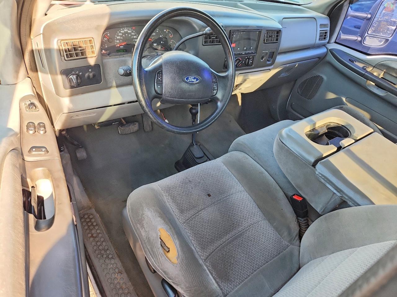 2004 Ford F250 Super Duty Белый vin: 1FTNX21L14EA85543
