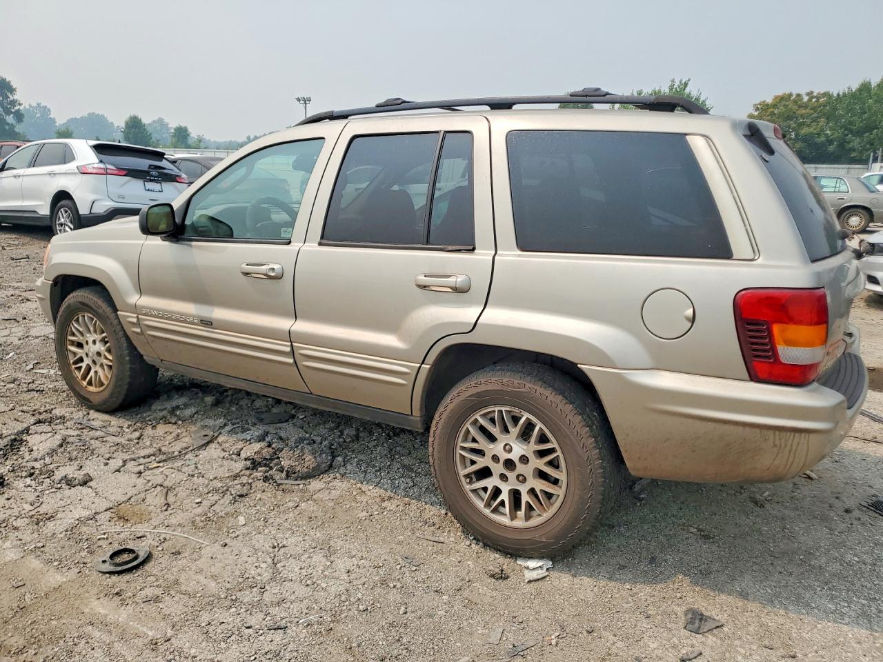 2003 Jeep Grand Cherokee Limited Tan vin: 1J8GW58N93C590298