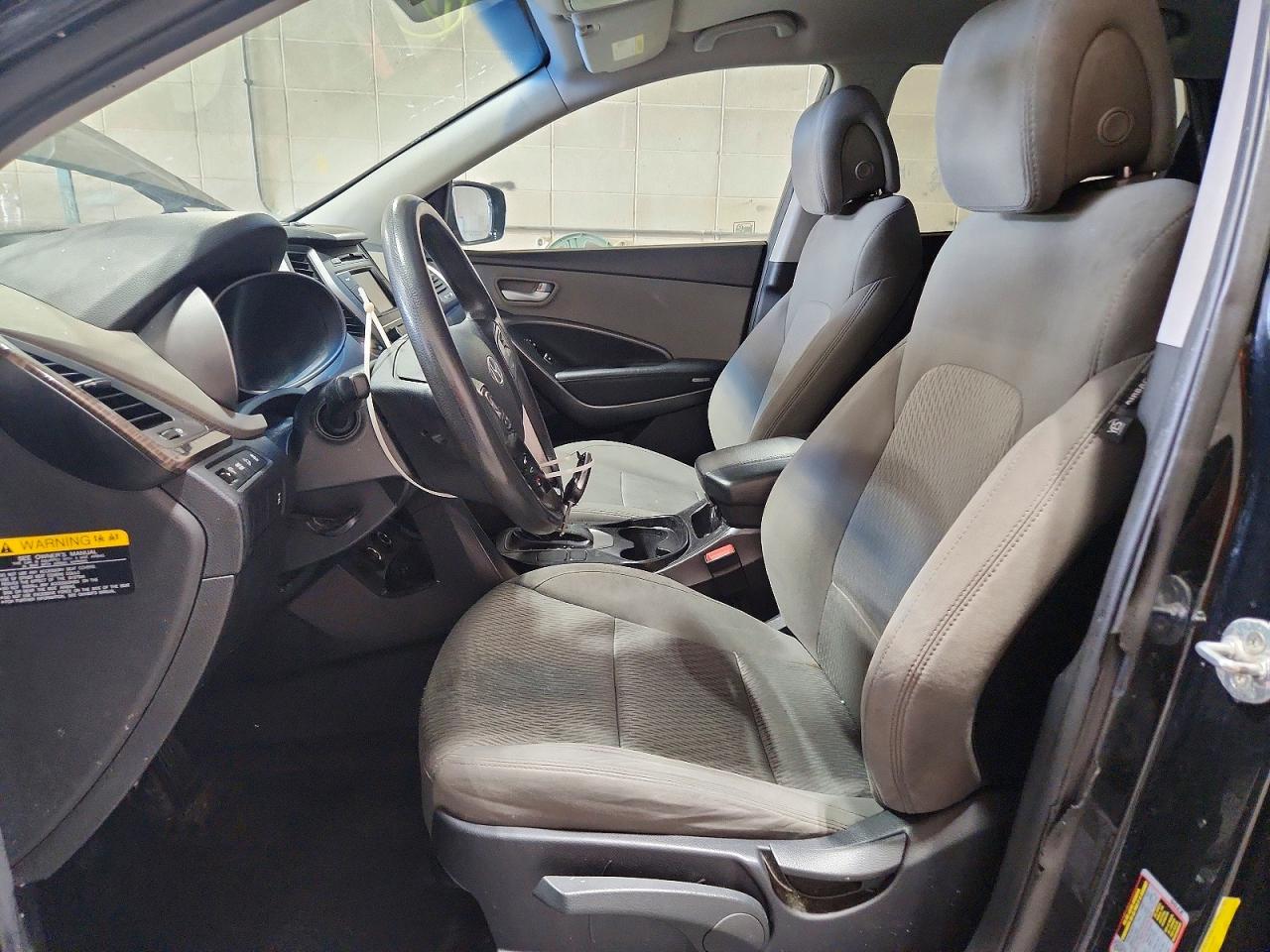 2017 Hyundai Santa Fe Sport 2.4l Черный vin: 5NMZTDLB0HH025222