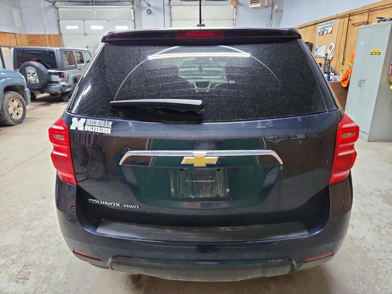 2017 Chevrolet Equinox Ls Синий vin: 2GNFLEEK0H6323029