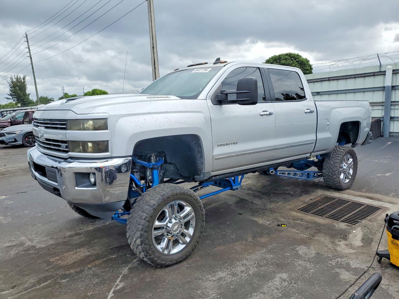 2015 Chevrolet Silverado K2500 Heavy Duty Ltz White vin: 1GC1KWE83FF172786
