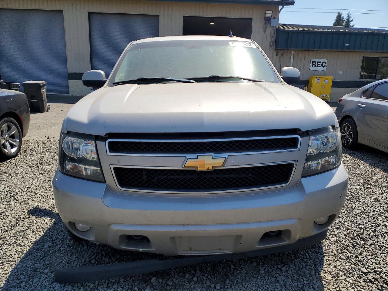 2007 Chevrolet Suburban K1500 Silver vin: 3GNFK16357G132986