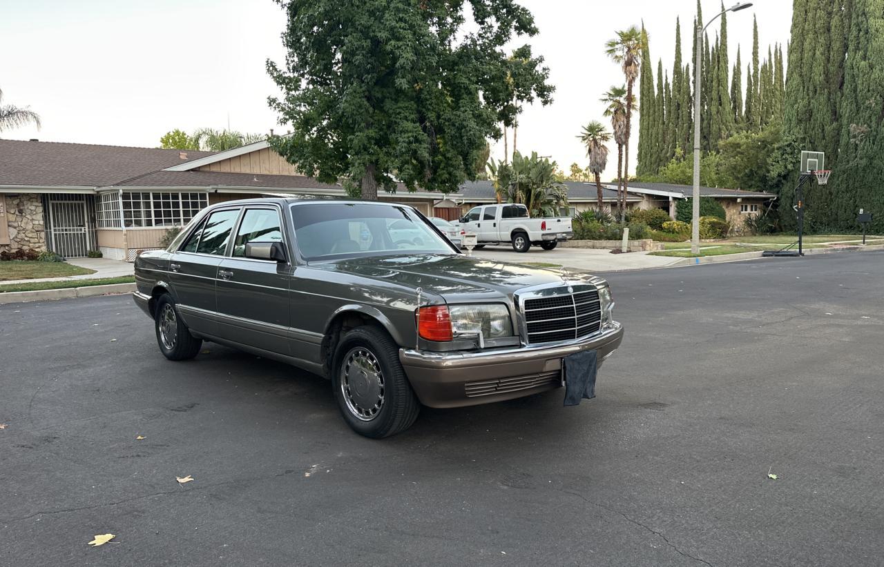 1989 Mercedes-benz 300 Se Коричневый vin: WDBCA24D2KA446391
