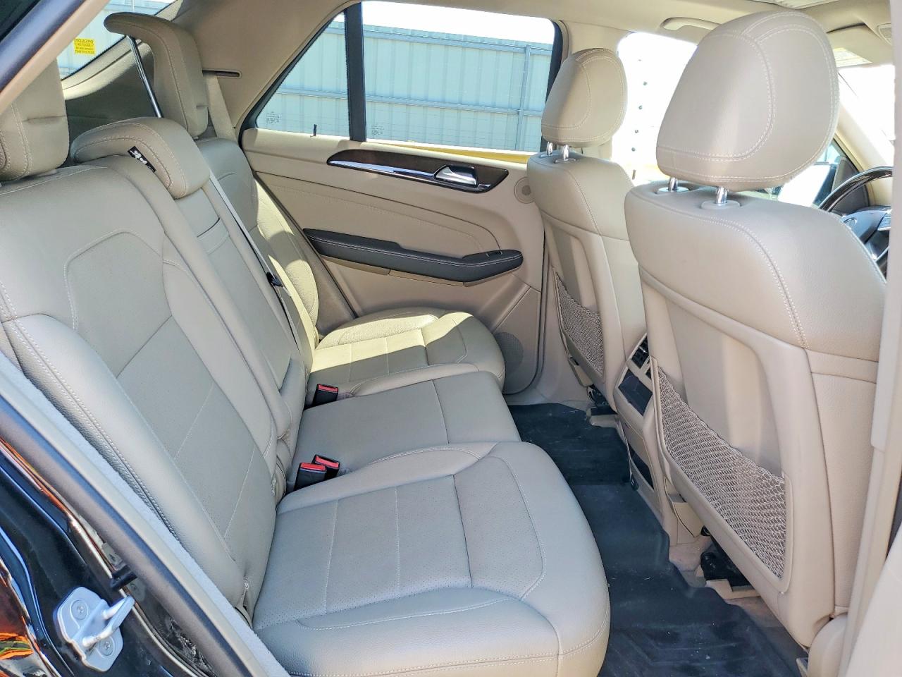 2015 Mercedes-benz Ml 250 Bluetec Черный vin: 4JGDA0EB9FA473838
