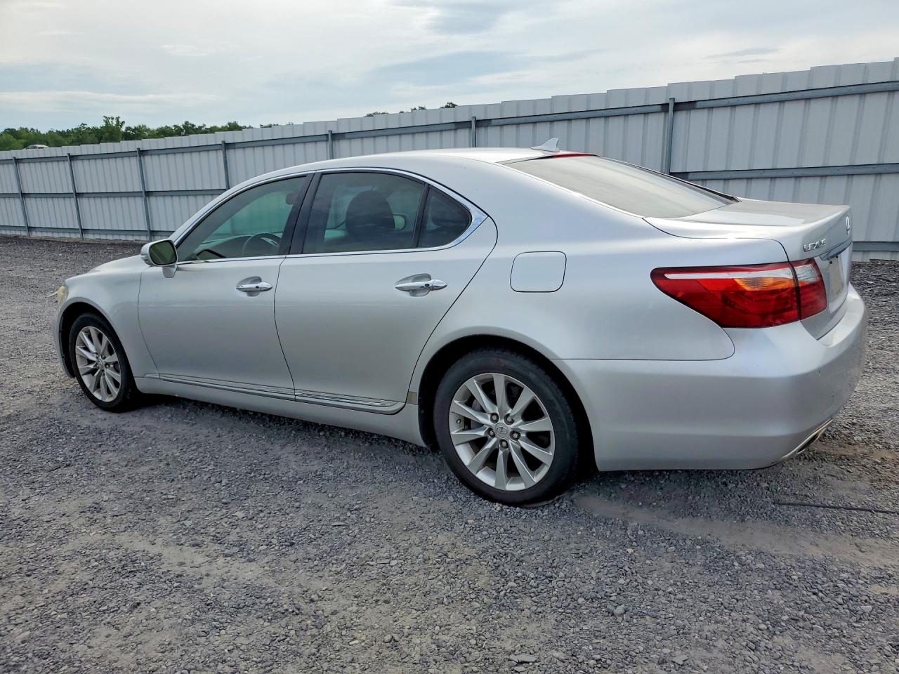 2010 Lexus Ls 460 Silver vin: JTHCL5EF4A5007356