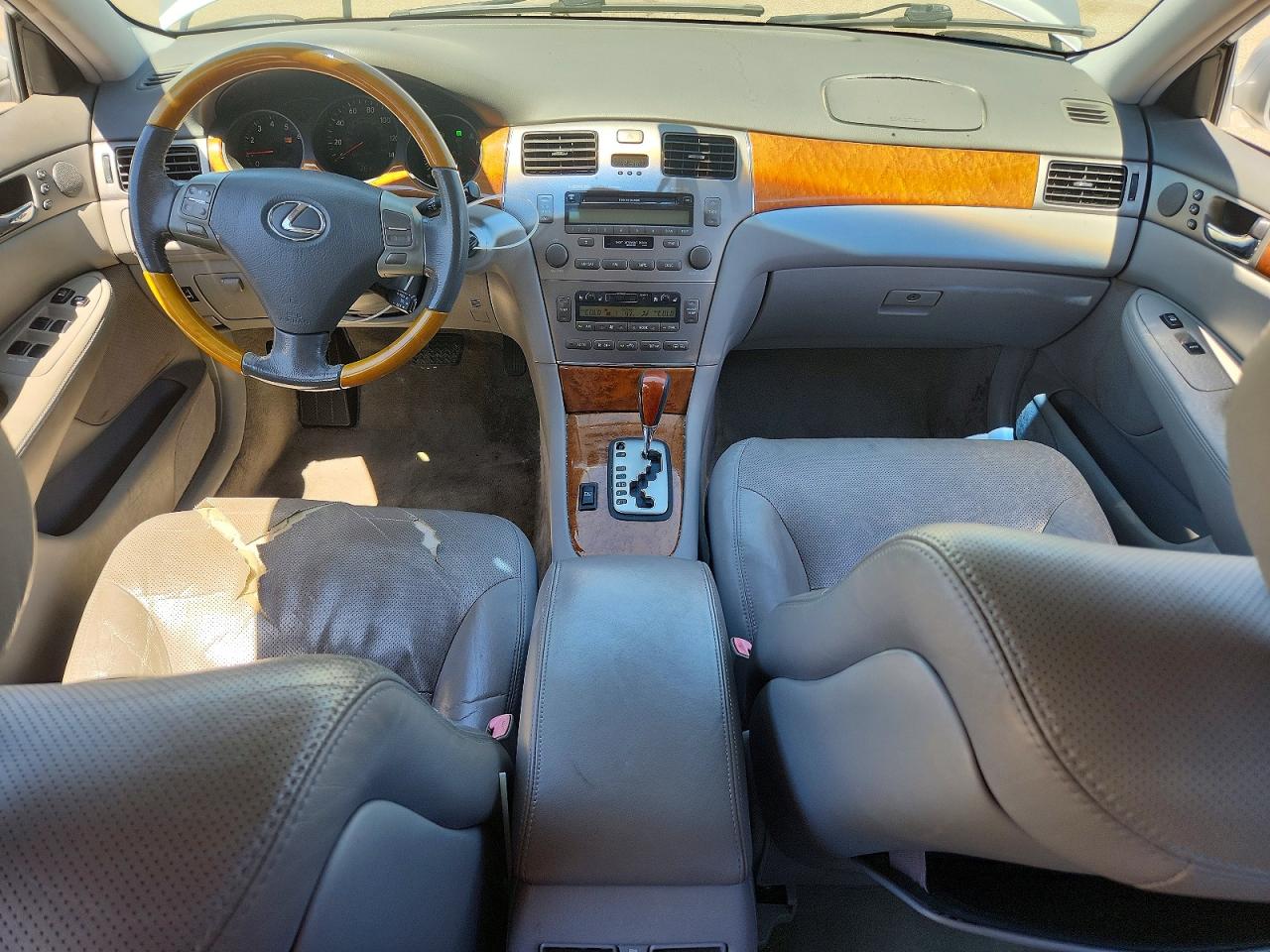 2005 Lexus Es 330 Silver vin: JTHBA30G055136710