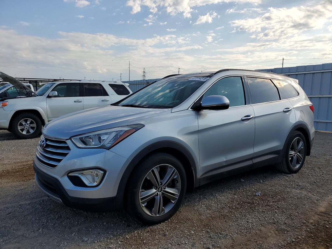 2015 Hyundai Santa Fe Gls Gray vin: KM8SR4HF1FU106064