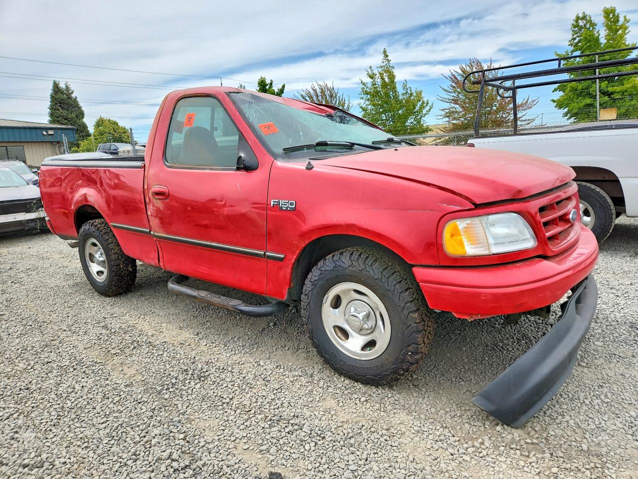 1999 Ford F150 Red vin: 2FTZF172XXCA78467