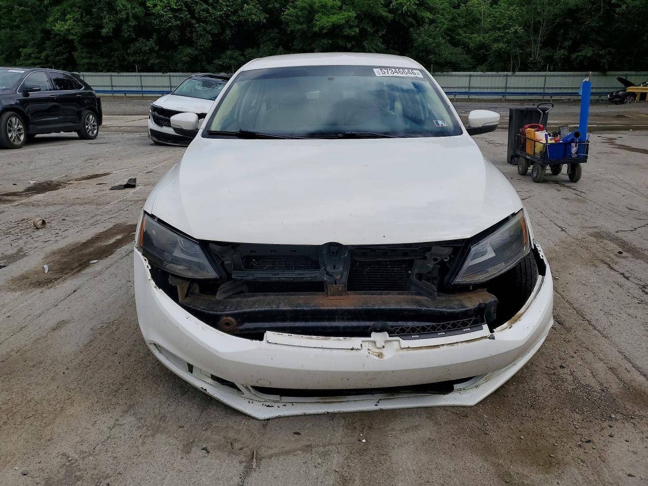 2011 Volkswagen Jetta Se Белый vin: 3VWDZ7AJ4BM354656
