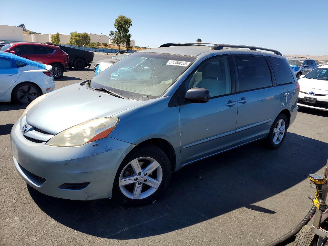 2008 Toyota Sienna Le 8-passenger Blue vin: 5TDZK23C58S205423