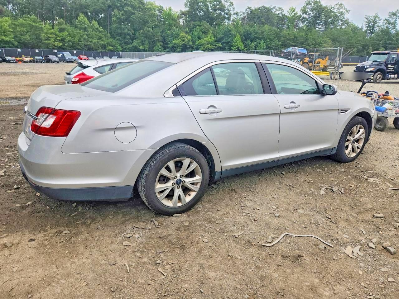 2012 Ford Taurus Sel Silver vin: 1FAHP2EW2CG129463